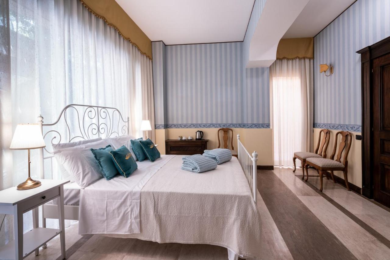 Hotel Palazzo Chiara Cagliari Exterior foto