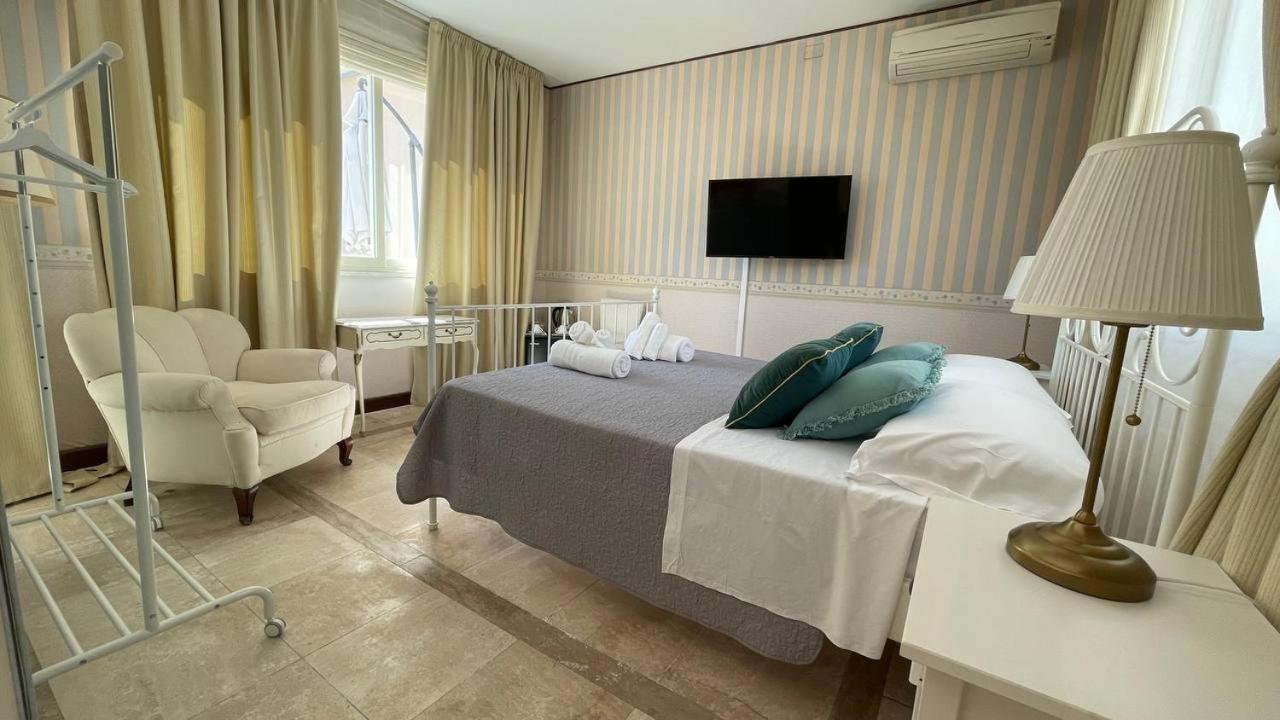 Hotel Palazzo Chiara Cagliari Exterior foto