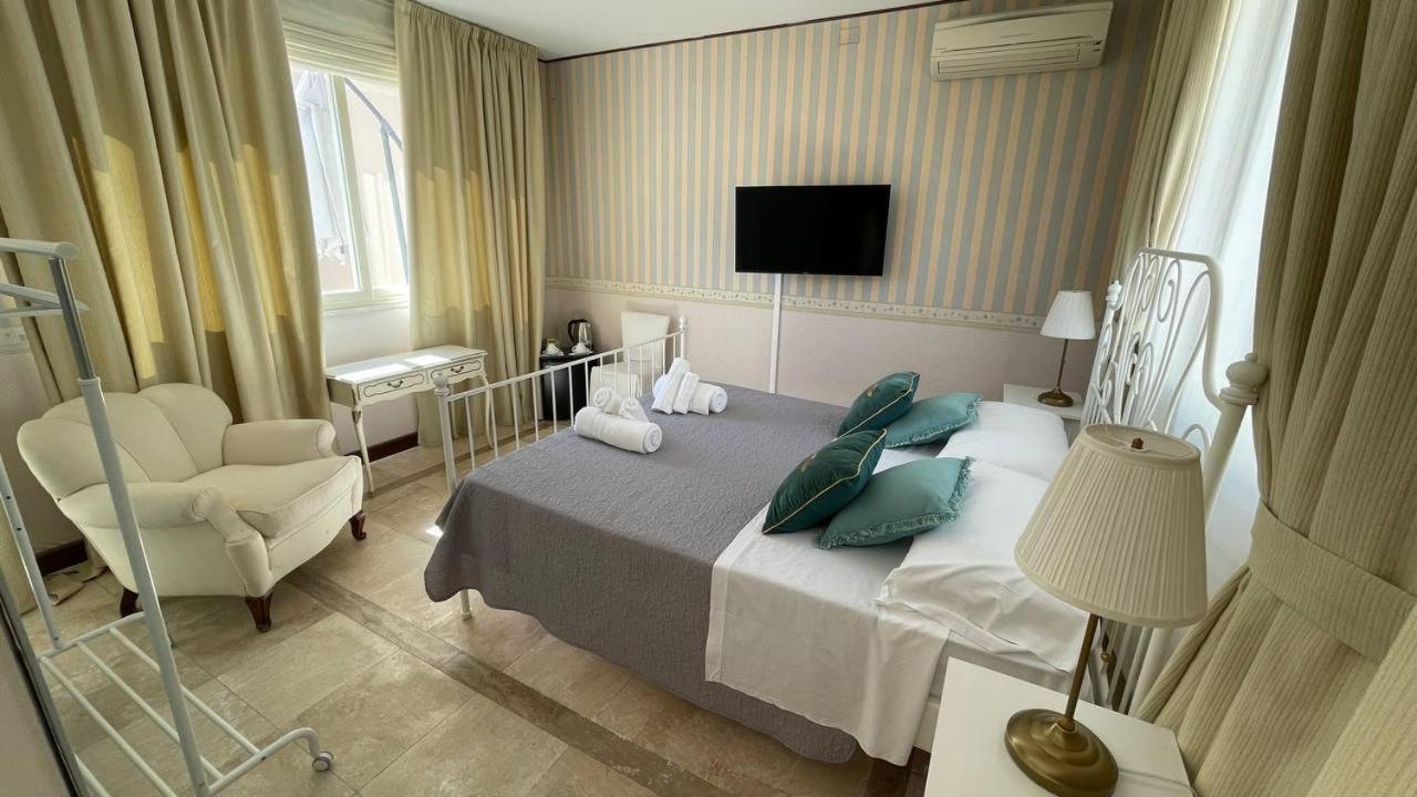 Hotel Palazzo Chiara Cagliari Exterior foto